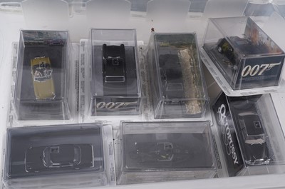 Lot 268 - GE Fabbri James Bond 007 diecast model vehicles