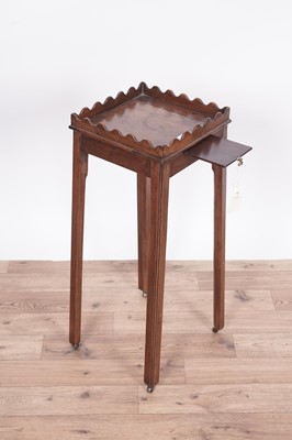 Lot 63 - A George III mahogany urn/kettle stand