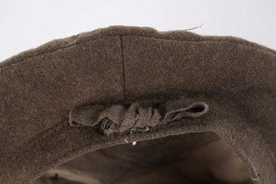 Lot 86 - Highland Light Infantry tam o' shanter