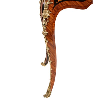 Lot 601 - An exhibition quality Louis XV style bureau en pente attributed to George Blake