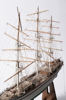 Lot 620 - A collection of four modern wooden model Barques
