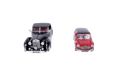 Lot 172 - Two Franklin Mint diecast model cars; and a collection of other diecast model vehicles