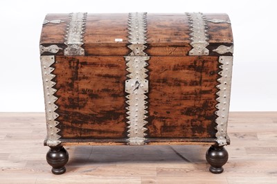 Lot 105 - A substantial vintage oak and silvered metal bound dome top blanket box
