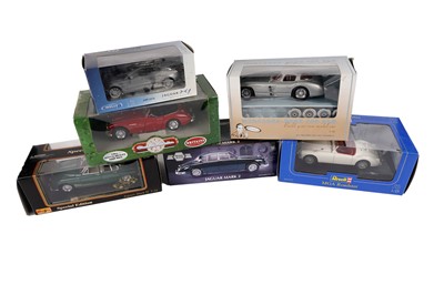 Lot 142 - A collection of diecast model cars, primarily scale 1:18 including: Corgi and Bburago