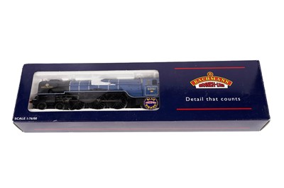 Lot 72 - Three boxed Bachmann 1:76 scale trains