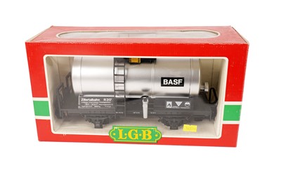 Lot 157 - LGB G gauge wagons