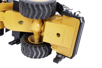 Lot 183 - A selection of diecast models of construction and excavation vehicles makers