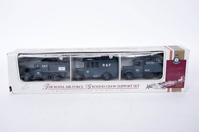 Lot 136 - A collection of boxed diecast military vehicles