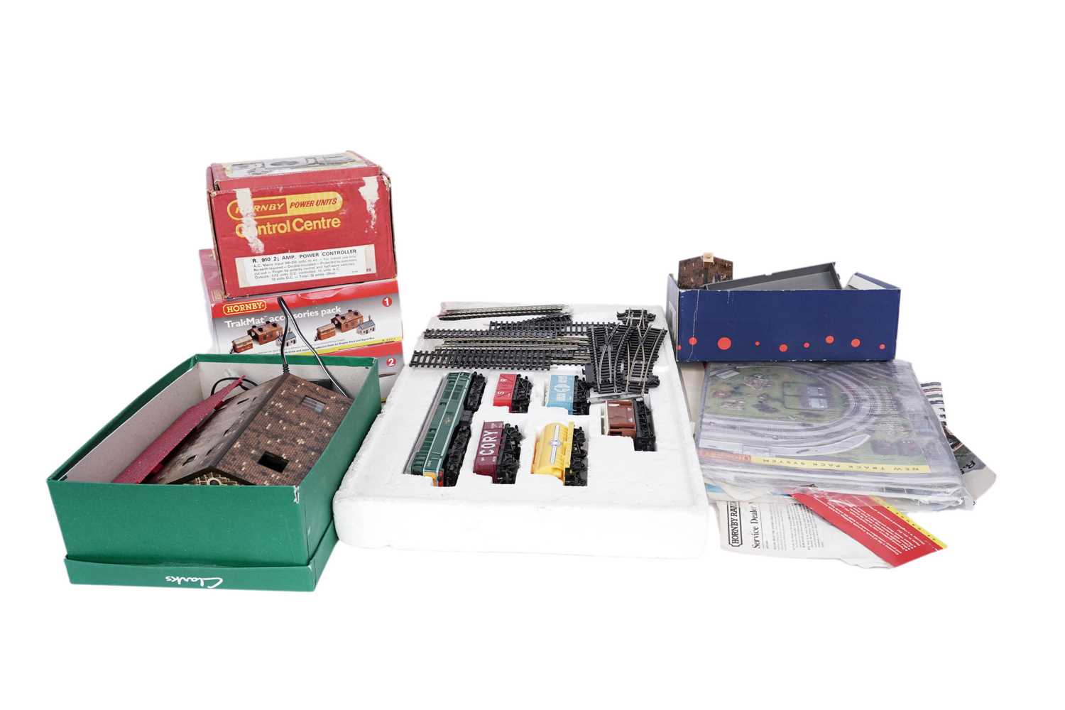 Lot 11 - ﻿A selection of Hornby and Tri-ang rolling stock and railway accessories