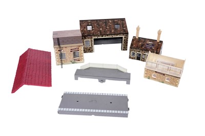 Lot 11 - ﻿A selection of Hornby and Tri-ang rolling stock and railway accessories