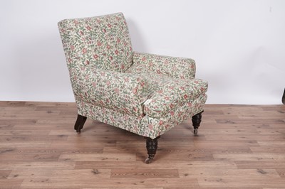 Lot 81 - A Howard and Sons style armchair