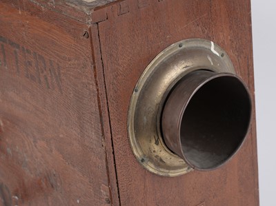 Lot 640 - A Norwegian pattern rotary foghorn