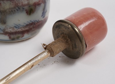 Lot 838 - A large Chinese snuff bottle