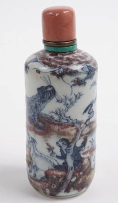 Lot 838 - A large Chinese snuff bottle