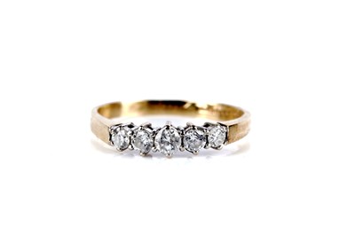 Lot 1 - A diamond five stone ring