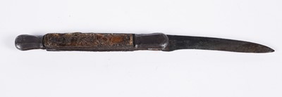 Lot 117 - Charles II (Stuart) Restoration interest: a 17th Century steel and horn folding pocket knife