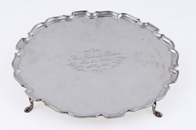 Lot 95 - A George V silver salver