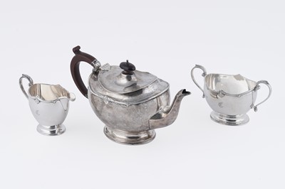 Lot 12 - A George V silver three-piece tea service