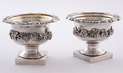 Lot 106 - A pair of George IV silver salts