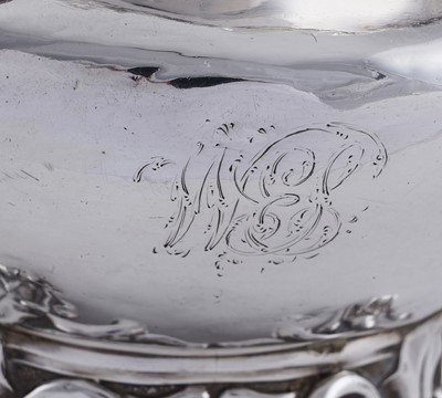 Lot 85 - A William IV silver three piece tea service