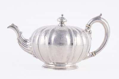 Lot 49 - An early Victorian silver teapot