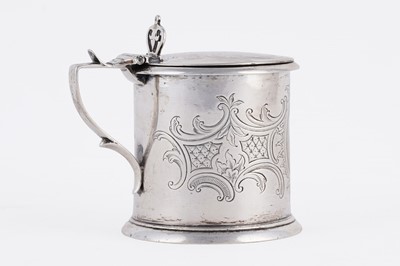 Lot 51 - A Victorian silver mustard pot