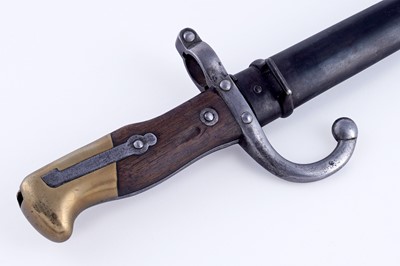 Lot 71 - A 19th Century French Gras rifle bayonet