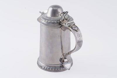 Lot 86 - A George III silver tankard
