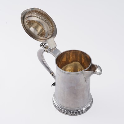 Lot 86 - A George III silver tankard