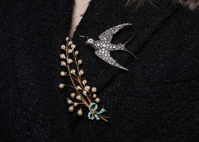 Lot 913 - A late Victorian Romantic period turquoise and seed pearl brooch