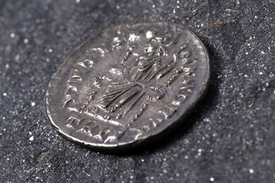 Lot 372 - Three Roman coins: Magnus Maximus Siliqua, Trier