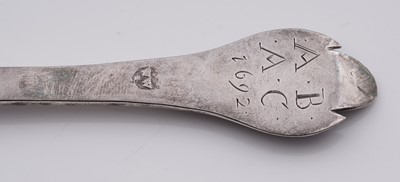 Lot 438 - A William and Mary southern provincial silver lace-back trefid spoon