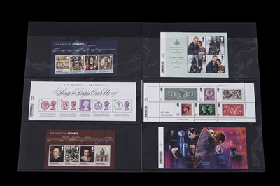 Lot 386 - Great Britain Royal Mail: approximately one hundred mini-sheets