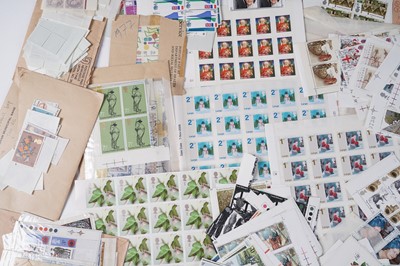 Lot 389 - A large selection of mint commemorative stamps