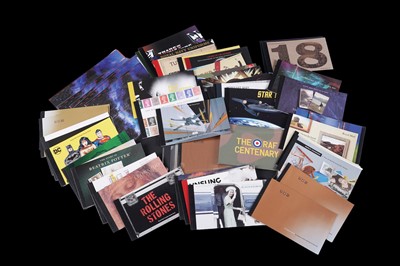 Lot 400 - A large collection of prestige stamp books