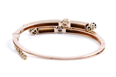 Lot 995 - A fine Victorian diamond, sapphire and half-pearl bangle