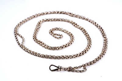 Lot 328 - A 9ct yellow gold muff chain