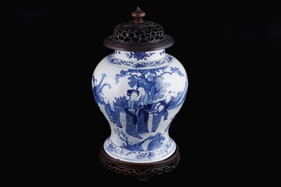 Lot 301 - A Chinese blue and white jar