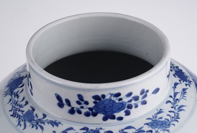 Lot 301 - A Chinese blue and white jar