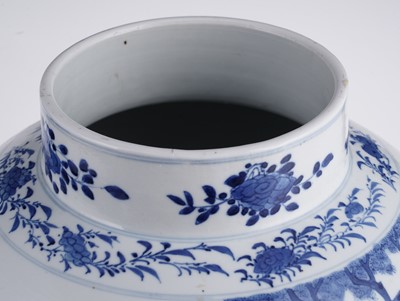 Lot 301 - A Chinese blue and white jar