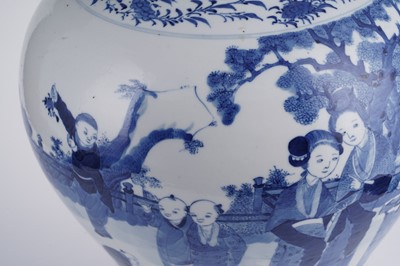 Lot 301 - A Chinese blue and white jar