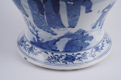 Lot 301 - A Chinese blue and white jar