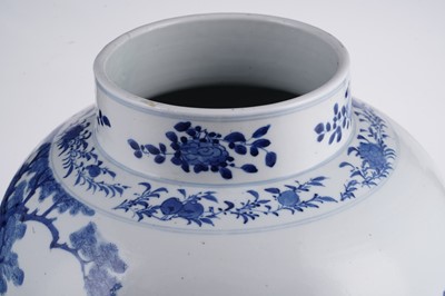 Lot 301 - A Chinese blue and white jar
