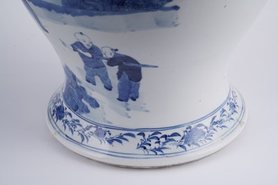 Lot 301 - A Chinese blue and white jar