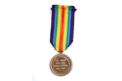 Lot 16 - A First World War trio medal group