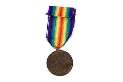 Lot 17 - A First World War group of three general service medals