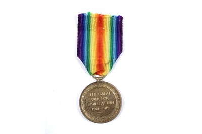 Lot 22 - First World War George V Military Cross group