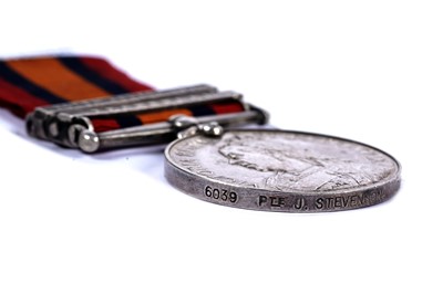 Lot 32 - Queen's South Africa medal