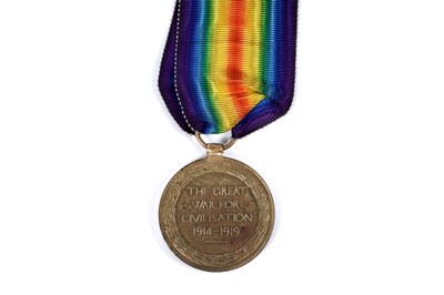 Lot 41 - First World War pair of general service medals