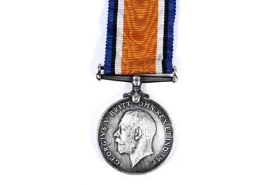Lot 42 - A pair of First World War general service medals